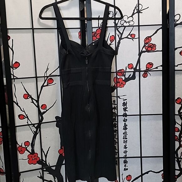 House Of CB Octavia Bandagr Dress In Black. - Picture 7 of 15